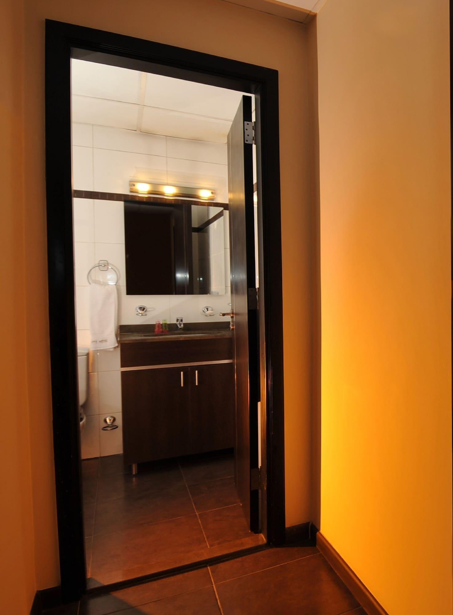 Suite Hotel Chrome - Beyrut Dış mekan fotoğraf